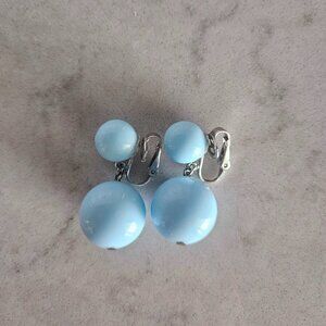 CROWN TRIFARI BABY BLUE DOUBLE BALL DROP CLIP-ON EARRINGS